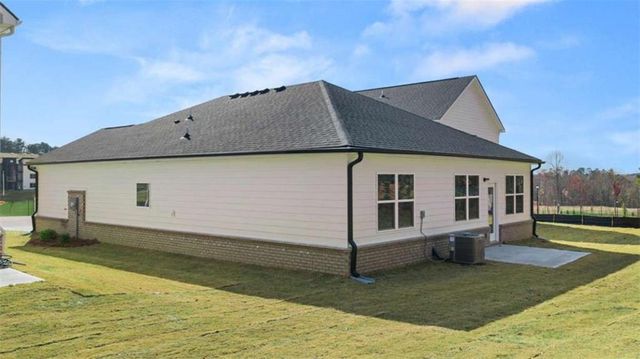 129 Bristol Boulevard, Winder, GA 30680