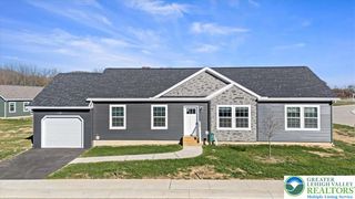 1410 Heytesbury Road, Lehigh Twp, PA 18088