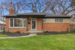 31417 Marquette Street, Garden City, MI 48135