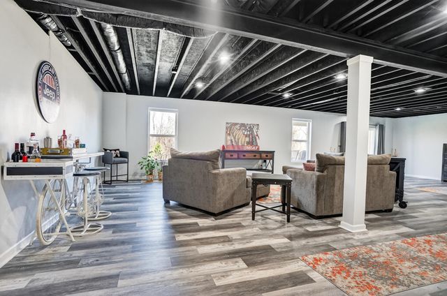 1158 Lark Street, Orion Charter Twp, MI 48360