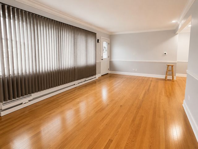 4603 KOLZE Avenue, Schiller Park, IL 60176