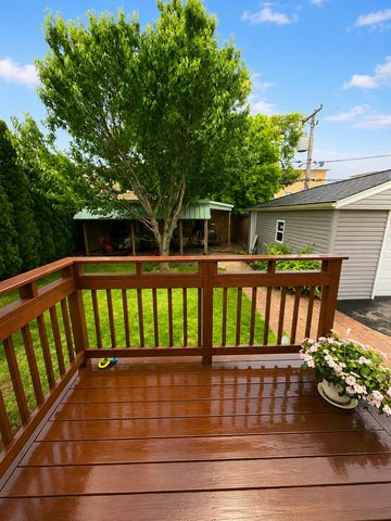 4603 KOLZE Avenue, Schiller Park, IL 60176