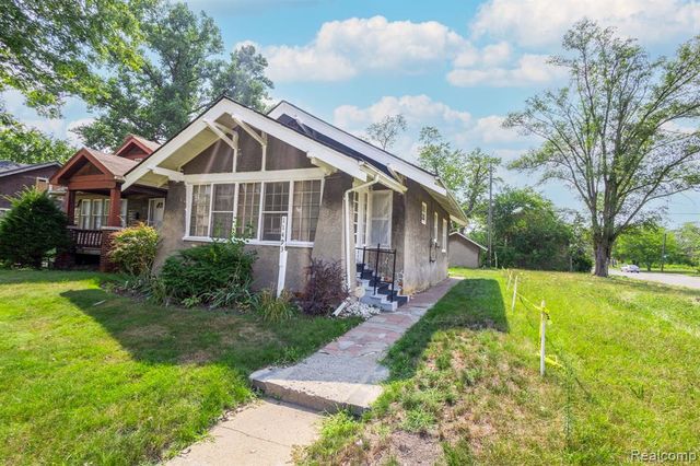 11493 Wisconsin Street, Detroit, MI 48204