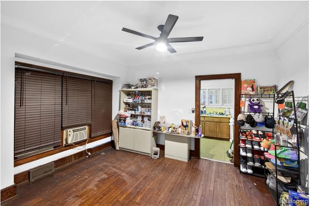 11493 Wisconsin Street, Detroit, MI 48204