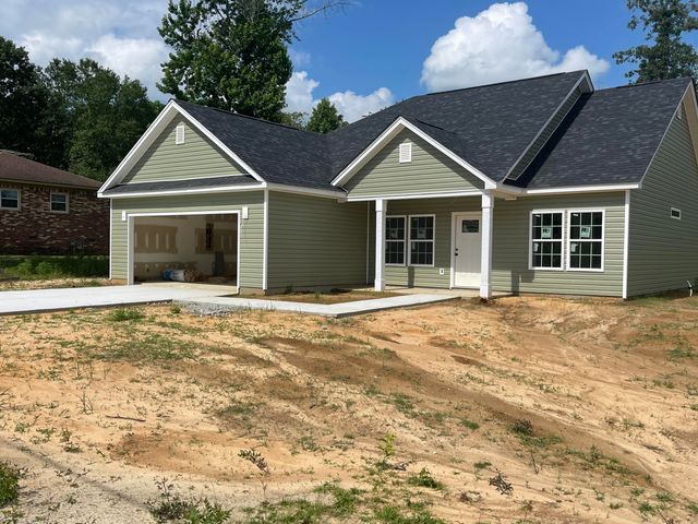 942 Bramble Lane, Orangeburg, SC 29115