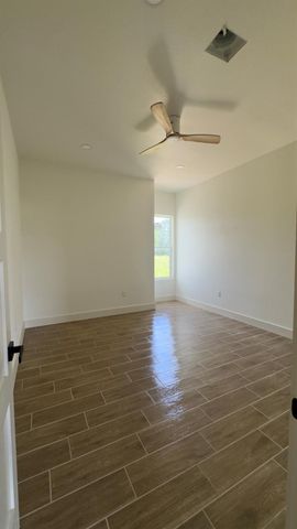 1863 Jones Drive, Alvin, TX 77511