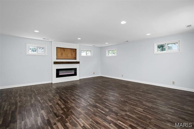 243 Dennison Drive, Ballwin, MO 63021