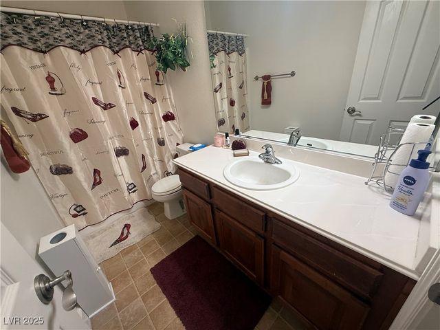 141 Gryffin Avenue, Las Vegas, NV 89123