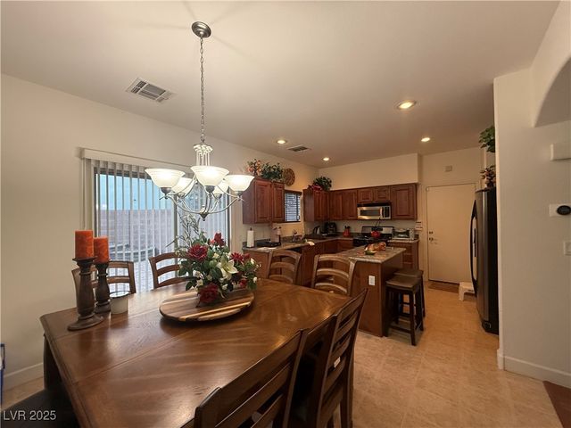 141 Gryffin Avenue, Las Vegas, NV 89123