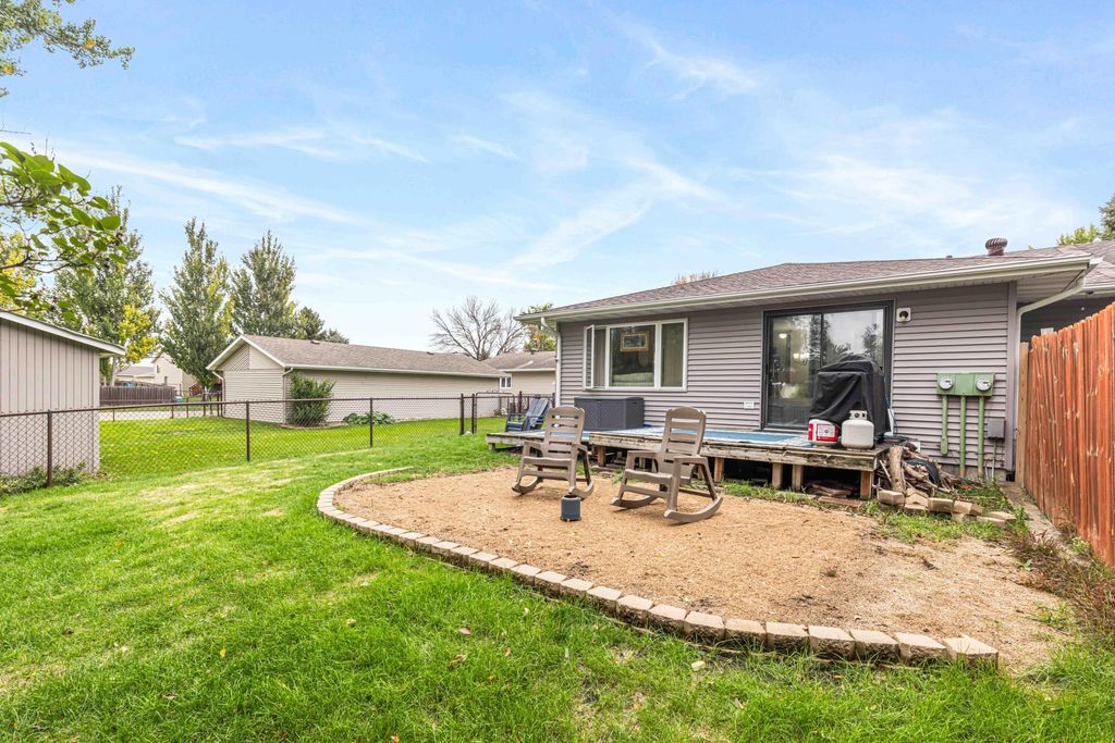 1326 35th Avenue S, Moorhead, MN 56560 — photo 3