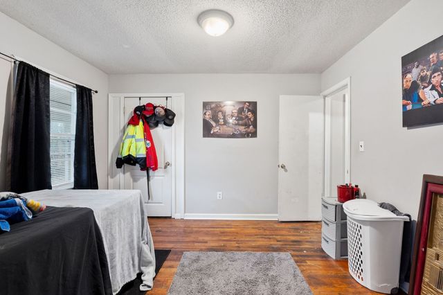 715 Williams Ln, Clarksville, TN 37040