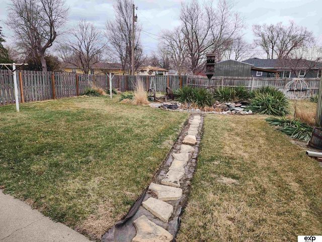 166 S Thomas Street, Fremont, NE 68025