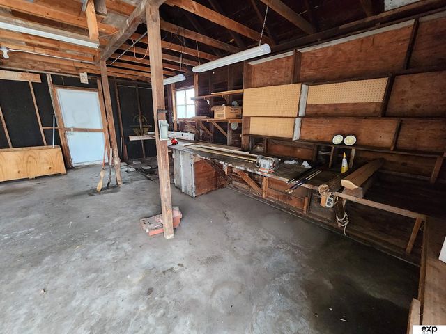 166 S Thomas Street, Fremont, NE 68025