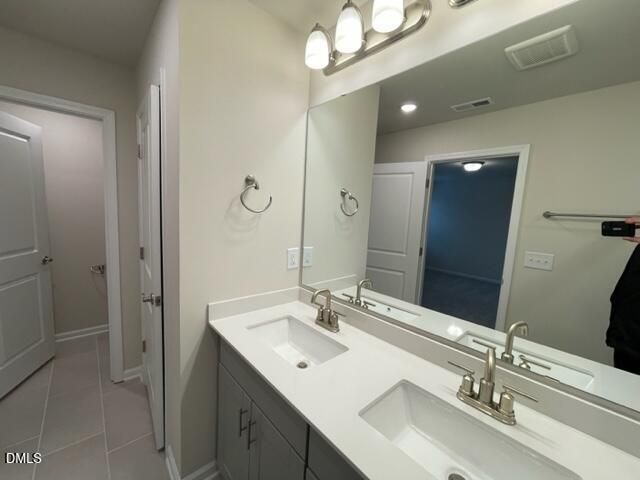 214 Brook Farm Lane, Fuquay Varina, NC 27526