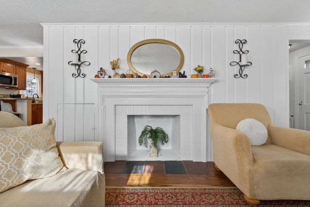 169 Avery Street, South Windsor, CT 06074