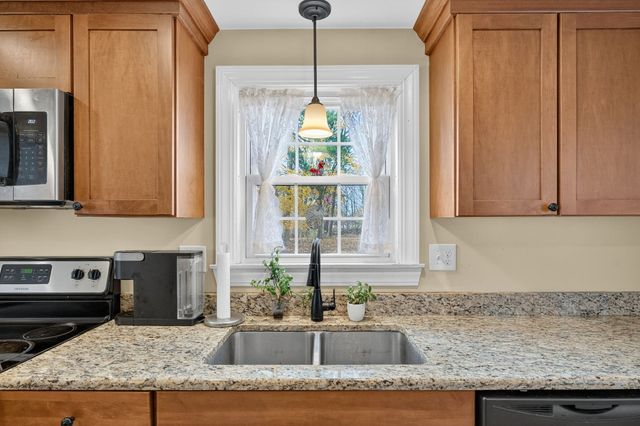 169 Avery Street, South Windsor, CT 06074