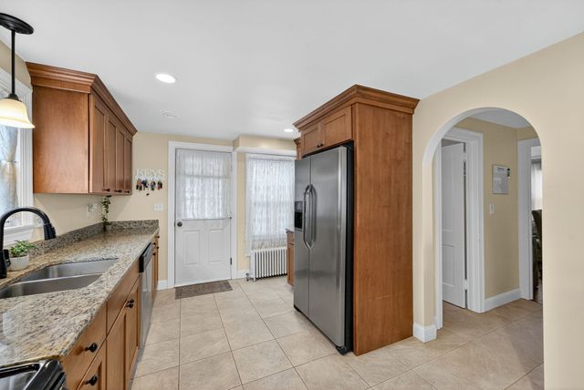 169 Avery Street, South Windsor, CT 06074