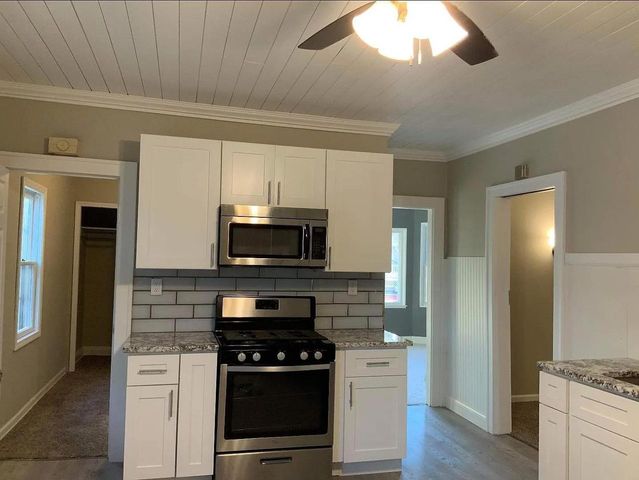 3766 E Edgerton AVENUE, Cudahy, WI 53110