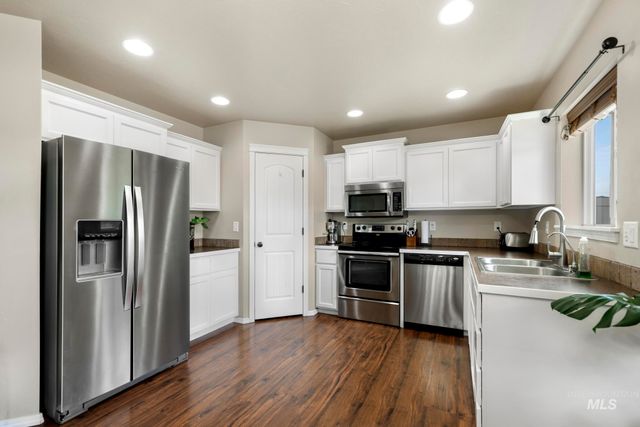 380 Noble St, Twin Falls, ID 83301