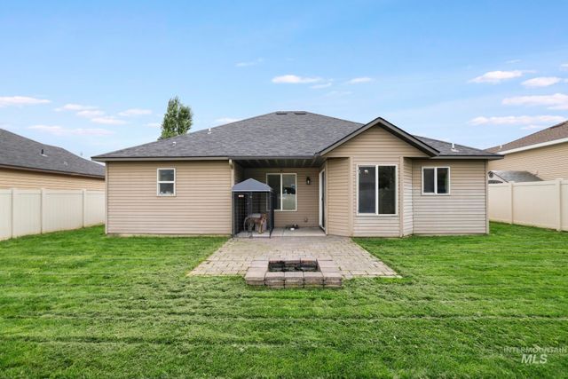 380 Noble St, Twin Falls, ID 83301