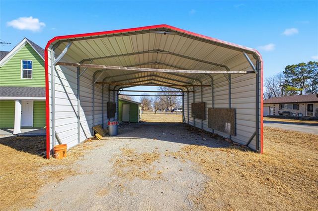 403 SE 3rd Street, Lexington, OK 73051