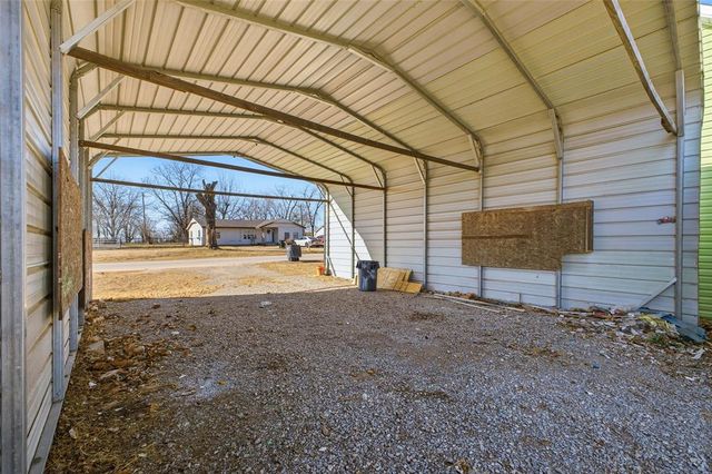 403 SE 3rd Street, Lexington, OK 73051