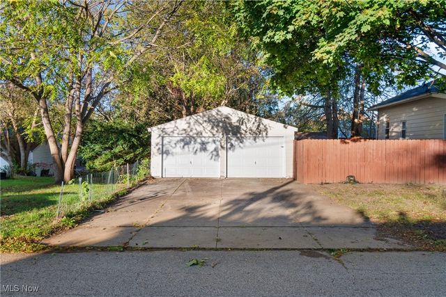 1288 Tampa Avenue, Akron, OH 44314