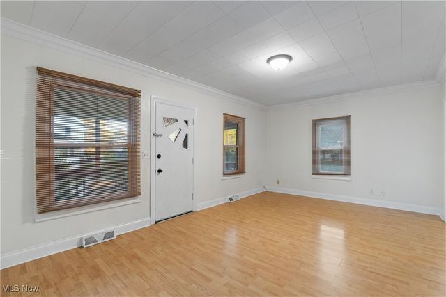 1288 Tampa Avenue, Akron, OH 44314