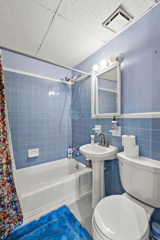 136 TERRACE AVE, Jc, Heights, NJ 07307