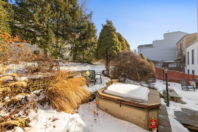 136 TERRACE AVE, Jc, Heights, NJ 07307