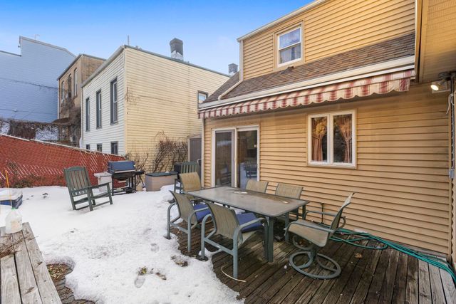 136 TERRACE AVE, Jc, Heights, NJ 07307