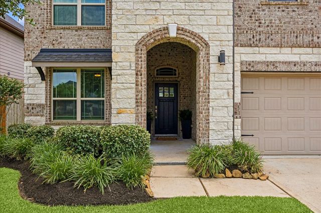 1520 Harvest Vine Court, Friendswood, TX 77546