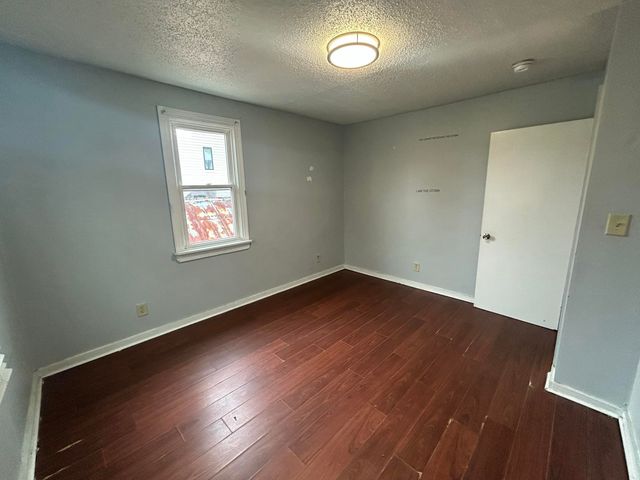 12 Sheppard Street, Charleston, SC 29403