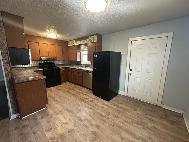 12 Sheppard Street, Charleston, SC 29403