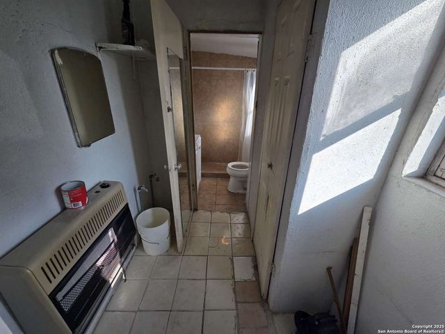 116 Hill, San Antonio, TX 78212