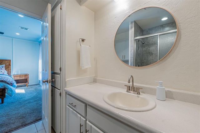 3513 Shannon Drive, Moore, OK 73160