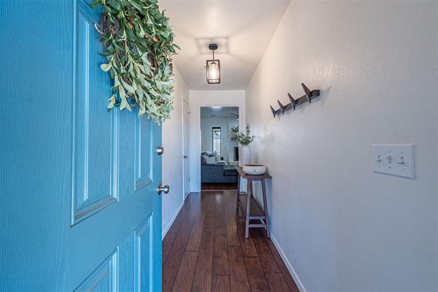 3513 Shannon Drive, Moore, OK 73160