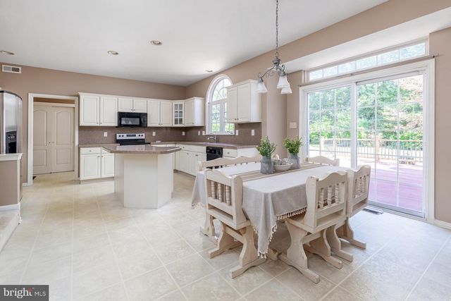 49 TURTLE CREEK DR, Mullica Hill, NJ 08062