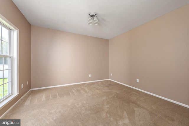 49 TURTLE CREEK DR, Mullica Hill, NJ 08062