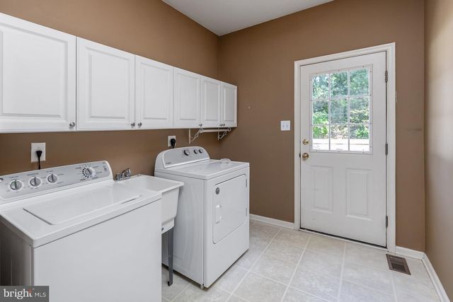 49 TURTLE CREEK DR, Mullica Hill, NJ 08062