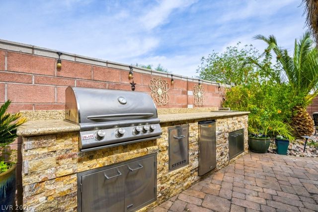 6525 Button Quail Street, North Las Vegas, NV 89084