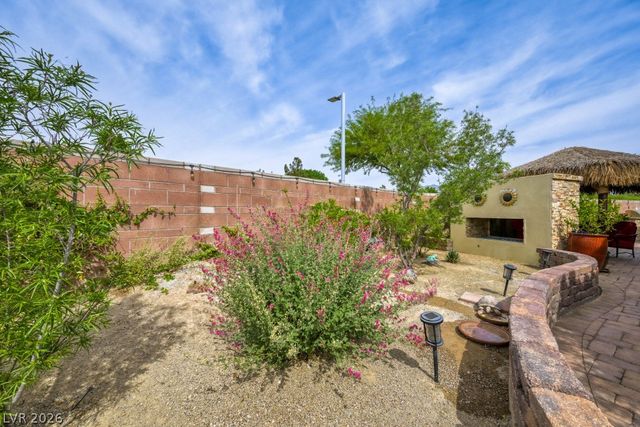 6525 Button Quail Street, North Las Vegas, NV 89084
