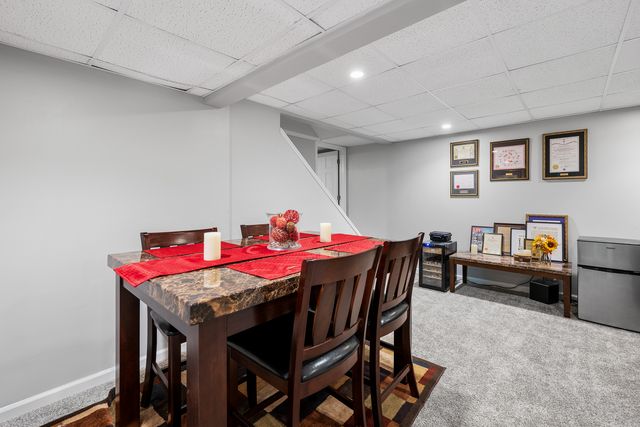 8025 47th Street, Milan, IL 61264