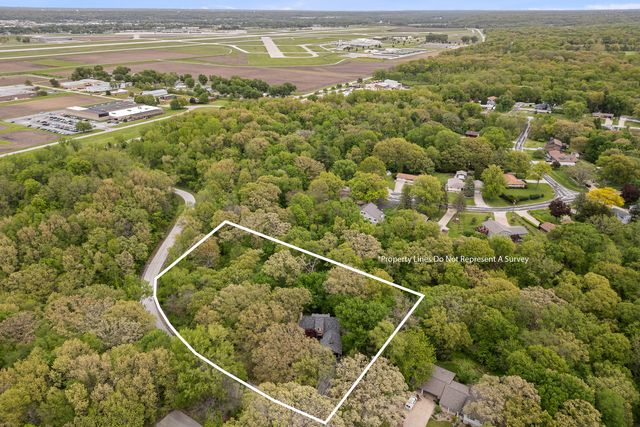 8025 47th Street, Milan, IL 61264