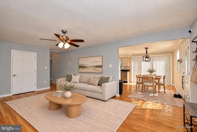 1204 CLAYTON RD, Williamstown, NJ 08094