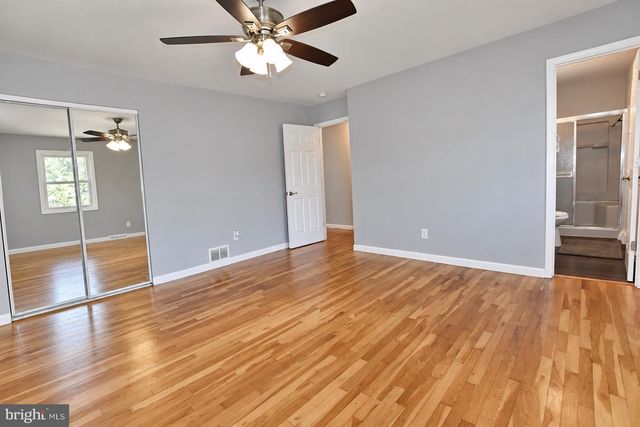 1204 CLAYTON RD, Williamstown, NJ 08094