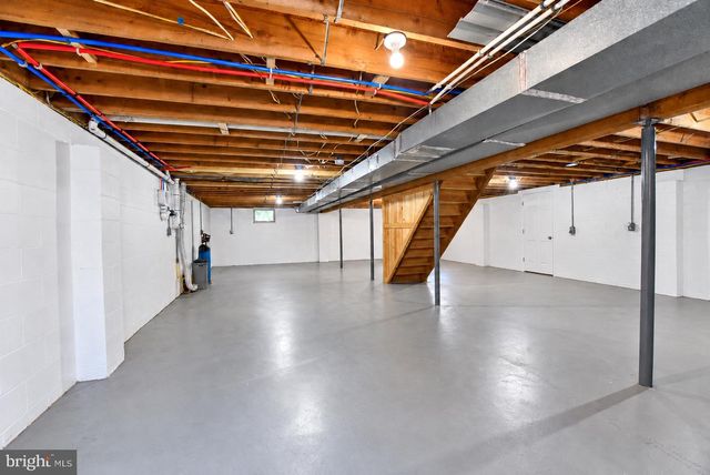 1204 CLAYTON RD, Williamstown, NJ 08094