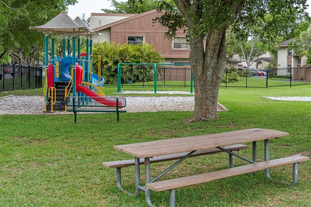 11482 SW 109th Rd 29C, Miami, FL 33176