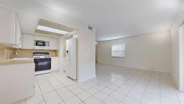 11482 SW 109th Rd 29C, Miami, FL 33176