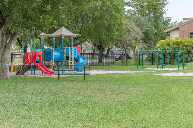 11482 SW 109th Rd 29C, Miami, FL 33176